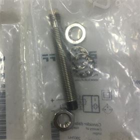 BTL7-E501-M0100-B-S32巴鲁夫位置传感器产品示意图