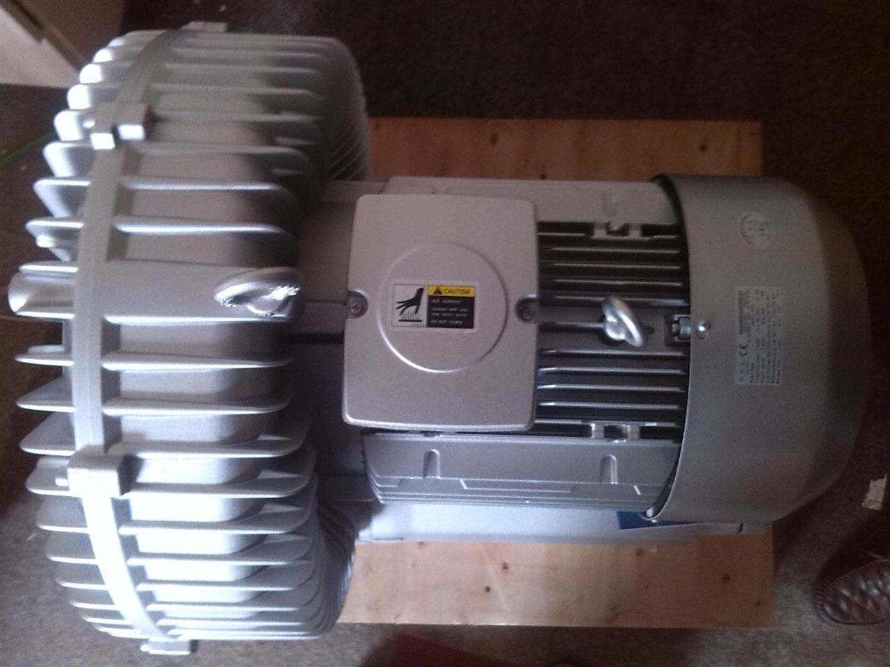 供应用于污水处理的江西绿罗低噪音gl110025漩涡风机