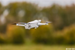 全球首款8K全景无人机!影石影翎全景无人机空中发布会定档12月4日