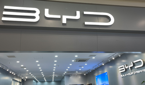 比亞迪攜手南源儲能與綠聯(lián)獲兩大電芯訂單