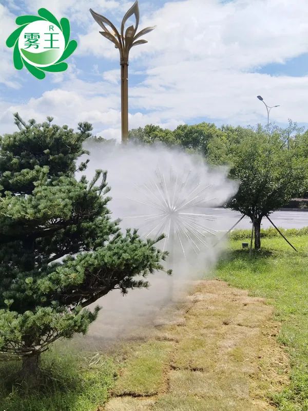 霧王旋轉(zhuǎn)霧樁發(fā)力國道降塵：360°噴霧沉降G235路段沿線粉塵